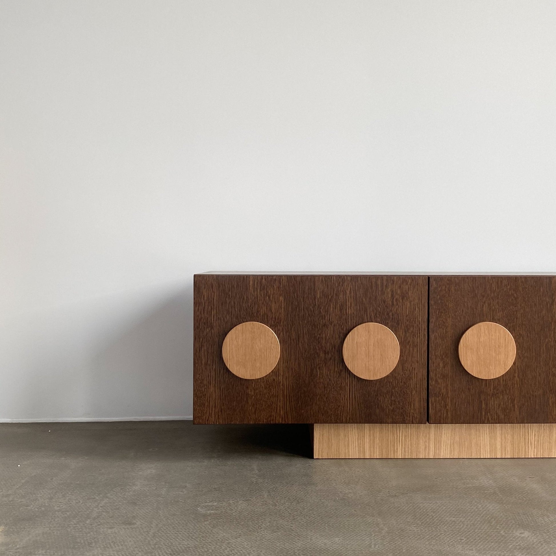 Komoda KOLMA - Pastform Furniture