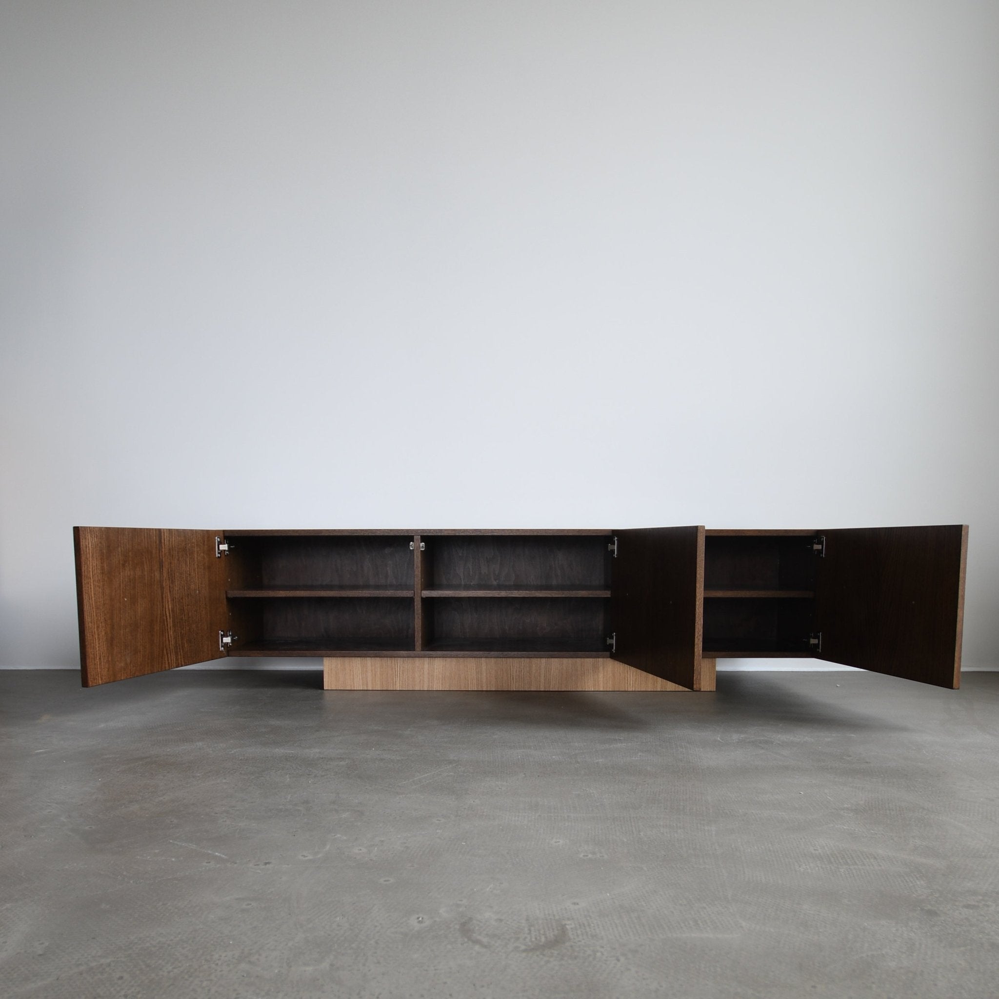 Komoda KOLMA - Pastform Furniture