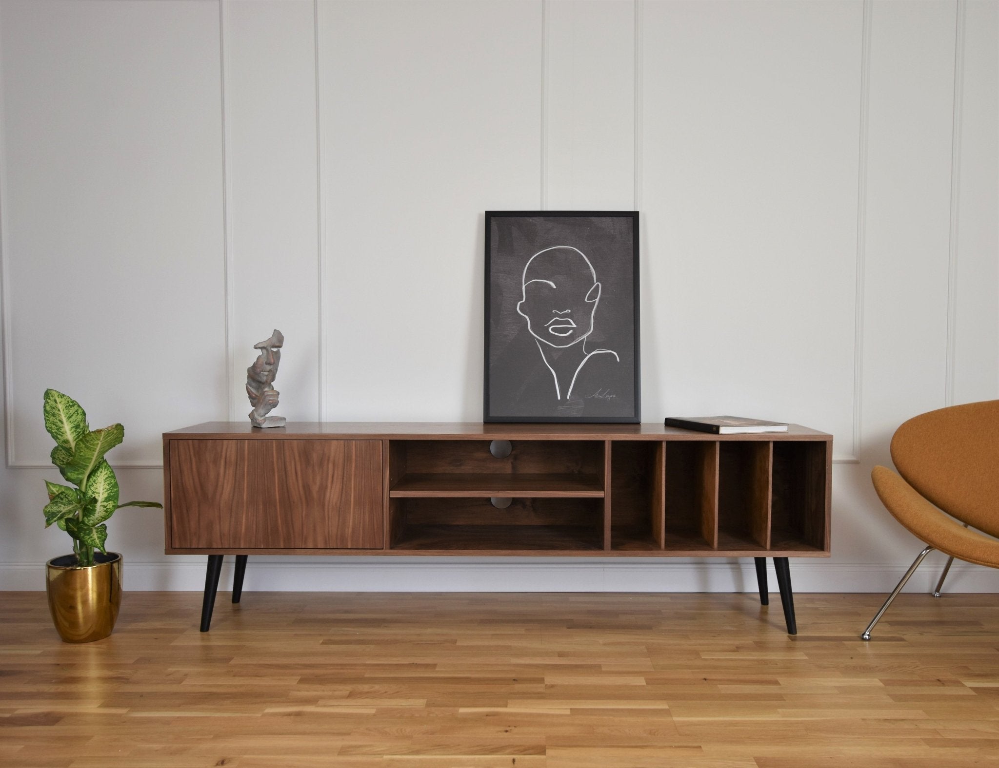 Komoda LOTV VINYL WALN - Pastform Furniture